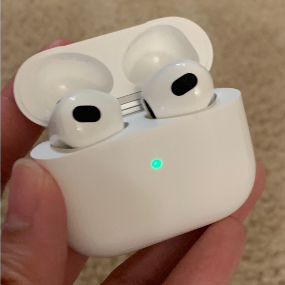 Apple Air Pods (3rd generation)